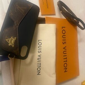 Louis Vuitton Phone 10 Case